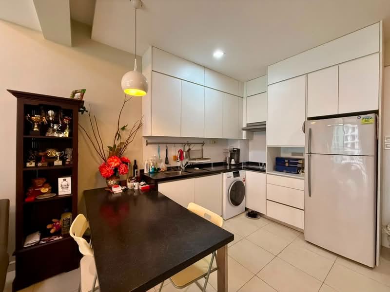 Service Residence for Sale at The Garden Residences - Ziyan Liew - Kitchen - PropertyGuru.com.my