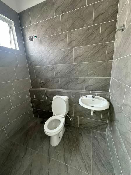 Rumah Teres 2 Tingkat untuk Disewa di Desa Lang Indah (Ipoh) - Kelvin Chong - Bathroom - PropertyGuru.com.my