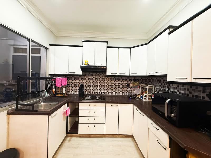 Kondominium untuk Disewa di Villa Emas - Jerry Tan - Kitchen - PropertyGuru.com.my