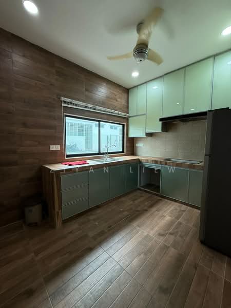 Rumah Teres 2-Tingkat untuk Dijual di Pasir Gudang (Johor) - Ziyan Liew - Kitchen - PropertyGuru.com.my