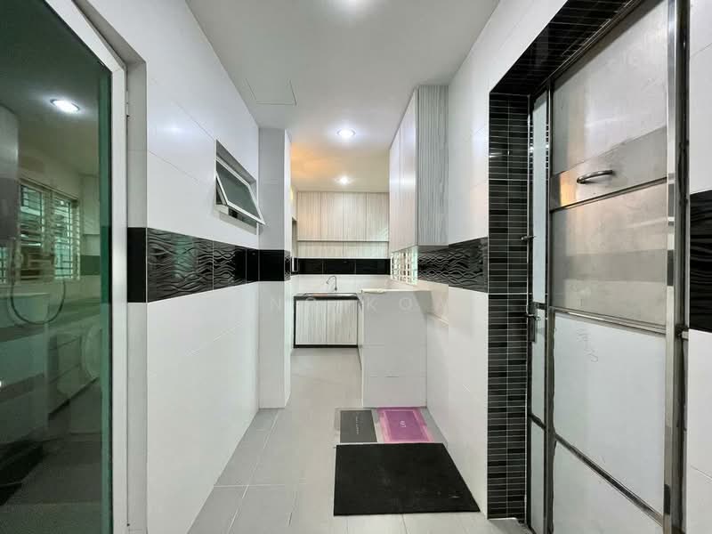 2-storey Terraced House for Sale in Sathu Terraces (Bayan Lepas) - Ping Koay - Kitchen - PropertyGuru.com.my