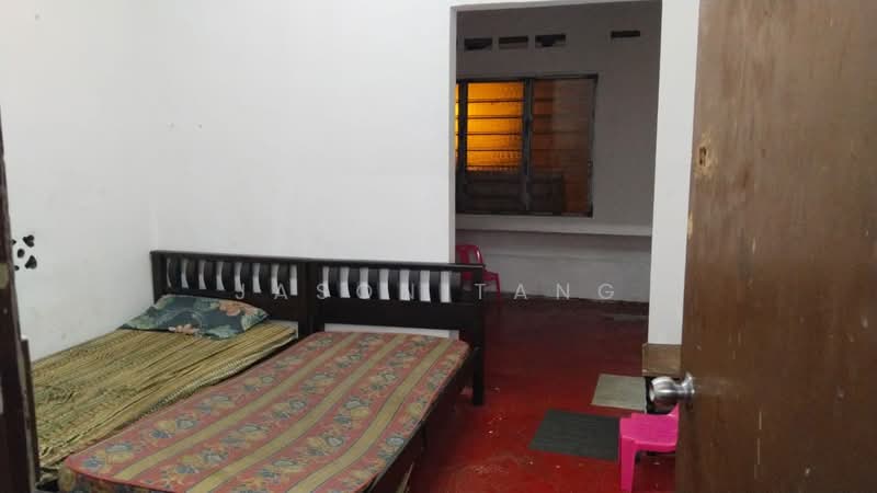 Rumah Teres 2 Tingkat untuk Disewa di Kulai (Johor) - Jason Tang - Bedroom - PropertyGuru.com.my