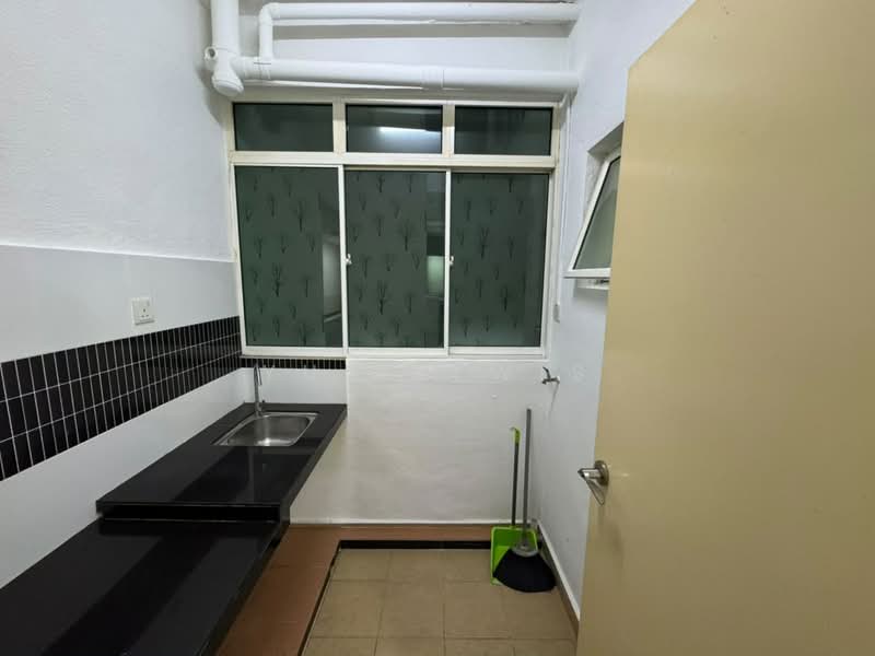 Service Residence for Rent at Metropolitan Square - Yu Kelwis - Kitchen - PropertyGuru.com.my