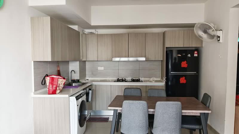 Servis Apartment untuk Dijual di Ashino @ Gravit8 - Elwin Chok - Kitchen - PropertyGuru.com.my