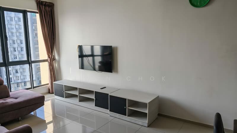Servis Apartment untuk Dijual di Ashino @ Gravit8 - Elwin Chok - Living Room - PropertyGuru.com.my