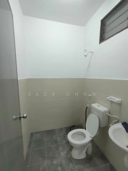 2-storey Terraced House for Sale in Taman Scientex Senai (Senai) - Zack Chow - Bathroom - PropertyGuru.com.my