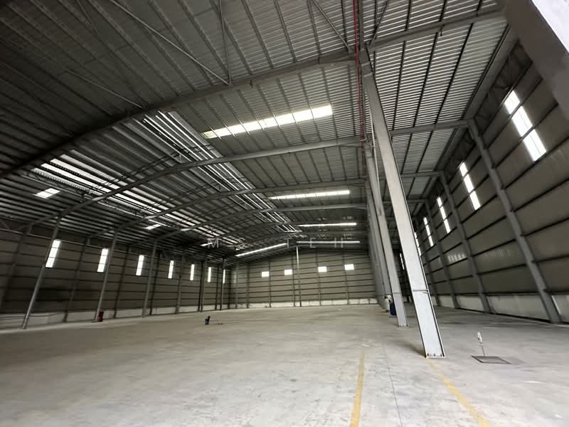 Semi-D Factory for Rent in Taman Industri Alam Jaya (Puncak Alam) - Ms Teh - Interior - PropertyGuru.com.my