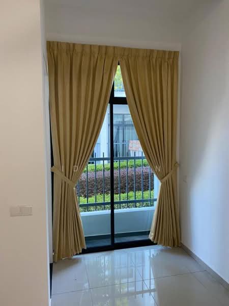 Rumah Teres 2 Tingkat untuk Dijual di Kota Masai (Pasir Gudang) - Iden Tan - Balcony - PropertyGuru.com.my