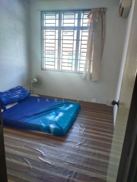 Rumah Teres 2 Tingkat untuk Dijual di Taman Ehsan Jaya (Ulu Tiram) - Karl Lim - Bedroom - PropertyGuru.com.my
