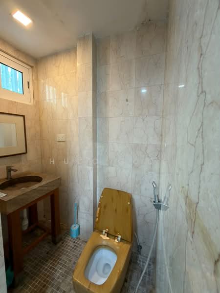 Rumah Banglo untuk Disewa di Ampang (Kuala Lumpur) - Hugo Gooi - Bathroom - PropertyGuru.com.my
