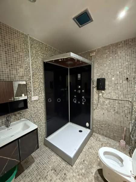 Rumah Banglo untuk Disewa di Ampang (Kuala Lumpur) - Hugo Gooi - Bathroom - PropertyGuru.com.my