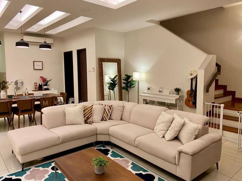 Rumah Teres 2 Tingkat untuk Dijual di Alam Impian (Shah Alam) - Mohd Nor Fahmi - Living Room - PropertyGuru.com.my
