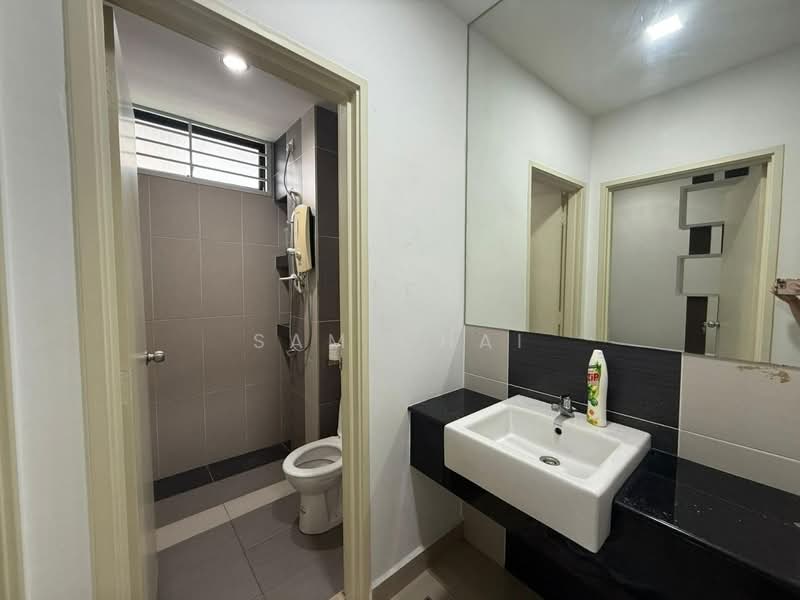 Cluster House for Sale in Johor Bahru (Johor) - Sam Chai - Bathroom - PropertyGuru.com.my