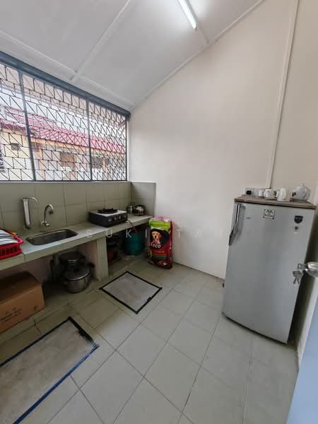 Rumah Teres 1 Tingkat untuk Dijual di Taman Sri Melati (Selayang) - Suki Tan - Kitchen - PropertyGuru.com.my