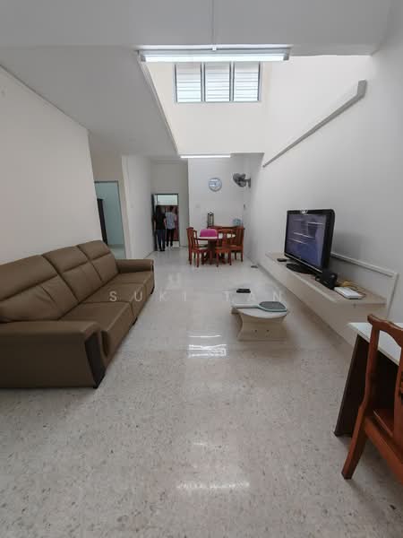 Rumah Teres 1 Tingkat untuk Dijual di Taman Sri Melati (Selayang) - Suki Tan - Living Room - PropertyGuru.com.my