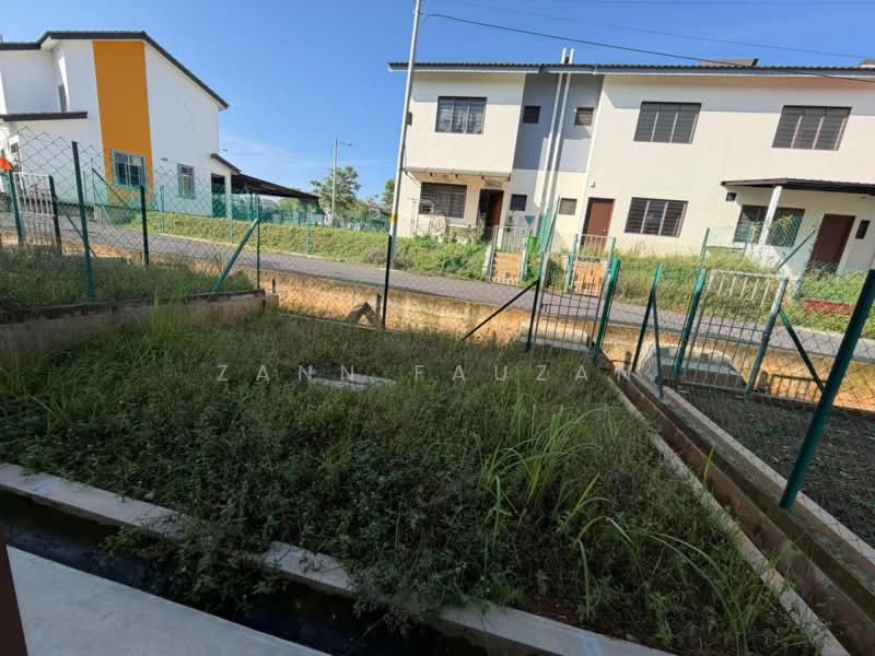 Rumah Teres 2 Tingkat untuk Disewa di Taman Bunga Raya (Serendah) - Zann Fauzan - Exterior - PropertyGuru.com.my