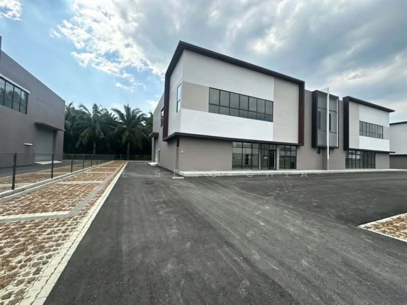 Kilang untuk Disewa di Bandar Bukit Tinggi (Klang) - Bee Seng Chia - Exterior - PropertyGuru.com.my