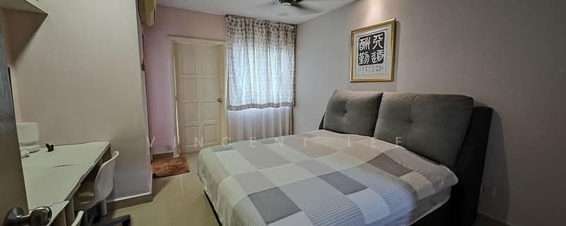Rumah Bandar untuk Dijual di Taman Sungai Besi Indah (Seri Kembangan) - Vincent Lee - PropertyGuru.com.my