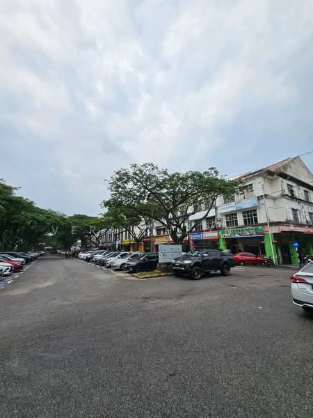 Shop / Office for Sale in Gelang Patah (Johor) - Vera Cheong - Exterior - PropertyGuru.com.my