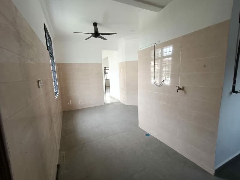 Rumah Teres 1 Tingkat untuk Dijual di Taman Desa Jaya (Johor Bahru) - John Wong - Kitchen - PropertyGuru.com.my