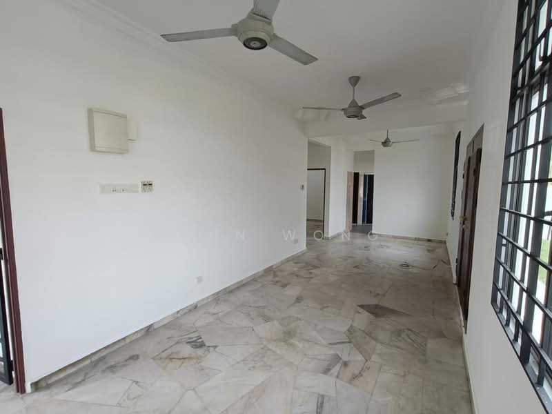 Rumah Teres 1 Tingkat untuk Dijual di Taman Desa Jaya (Johor Bahru) - John Wong - Living Room - PropertyGuru.com.my