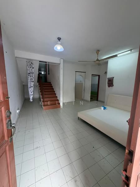 Rumah Teres 1.5 Tingkat untuk Dijual di Kota Damansara (Selangor) - Kelvin . - Living Room - PropertyGuru.com.my