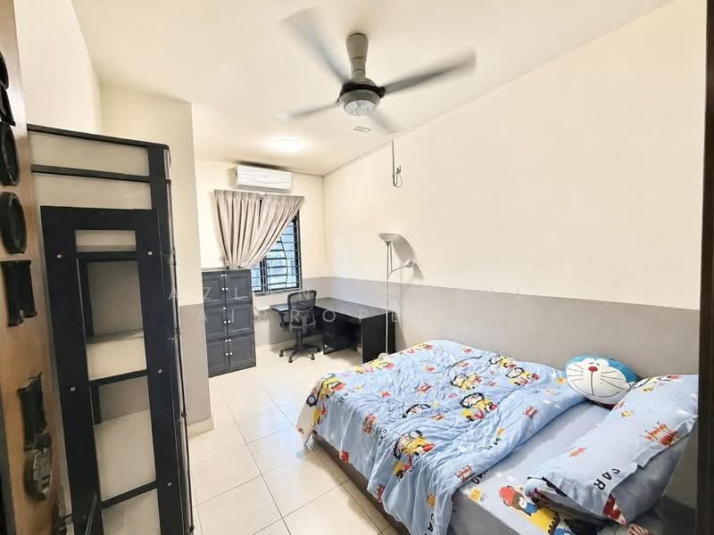 2-storey Terraced House for Sale in Taman Bukit Tiram (Ulu Tiram) - Azlan Ismail aiproperty - Bedroom - PropertyGuru.com.my