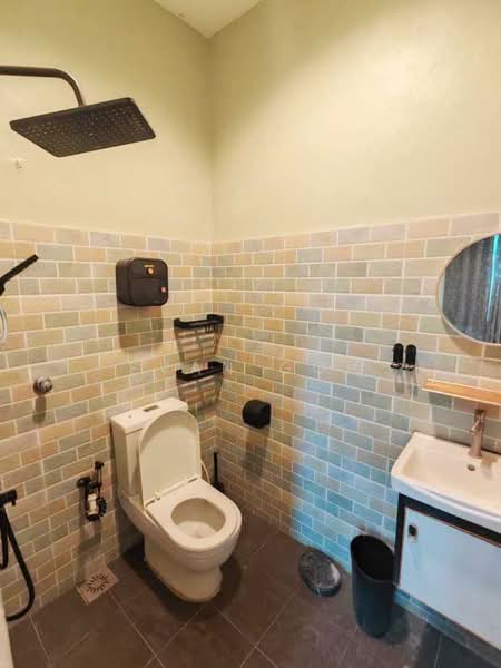 Rumah Teres 2-Tingkat untuk Disewa di Saujana Puchong (Puchong) - Evan Goh - Bathroom - PropertyGuru.com.my