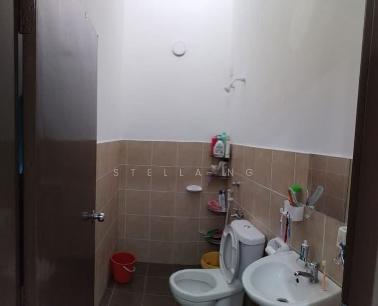 2.5-storey Terraced House for Sale in Taman Pulai Mutiara (Iskandar Puteri (Nusajaya)) - Stella Ng - Bathroom - PropertyGuru.com.my