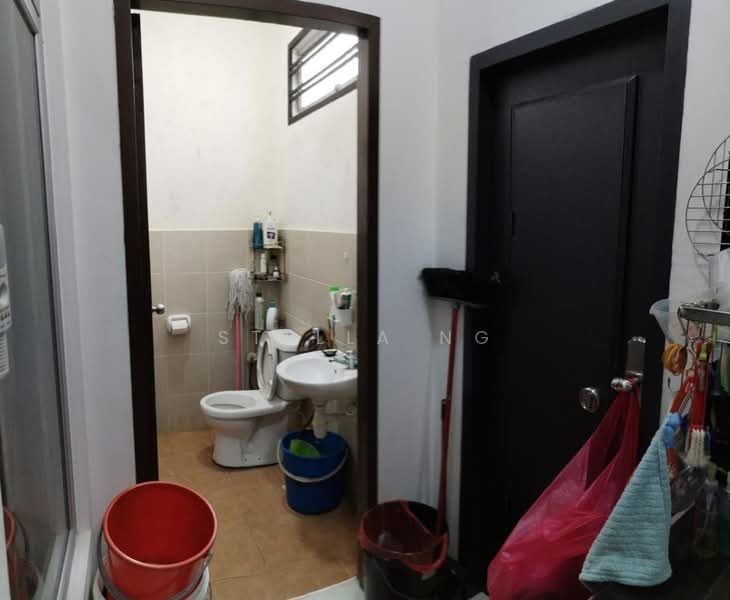 2.5-storey Terraced House for Sale in Taman Pulai Mutiara (Iskandar Puteri (Nusajaya)) - Stella Ng - Bathroom - PropertyGuru.com.my