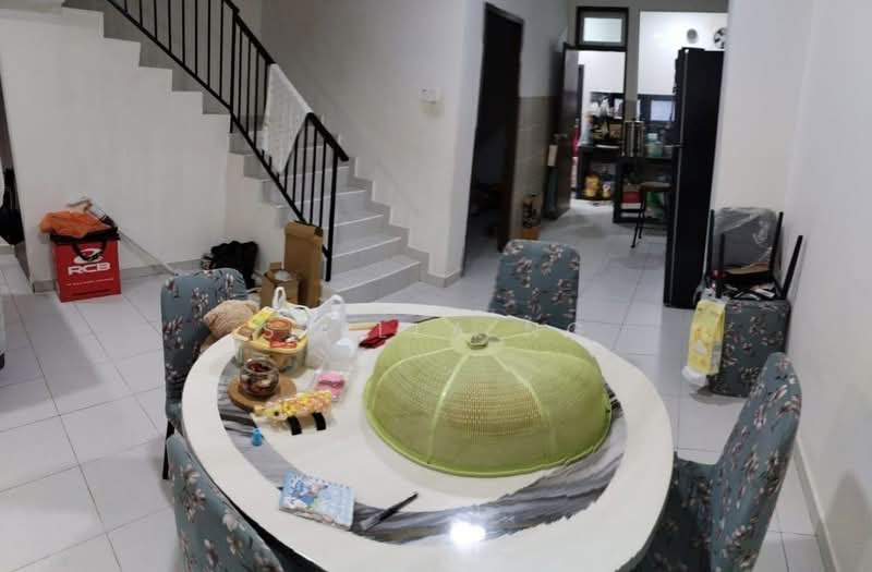 2.5-storey Terraced House for Sale in Taman Pulai Mutiara (Iskandar Puteri (Nusajaya)) - Stella Ng - Dining Room - PropertyGuru.com.my