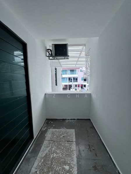Rumah Bandar untuk Dijual di Sunway Spk (Kuala Lumpur) - Eliz Chan - Balcony - PropertyGuru.com.my