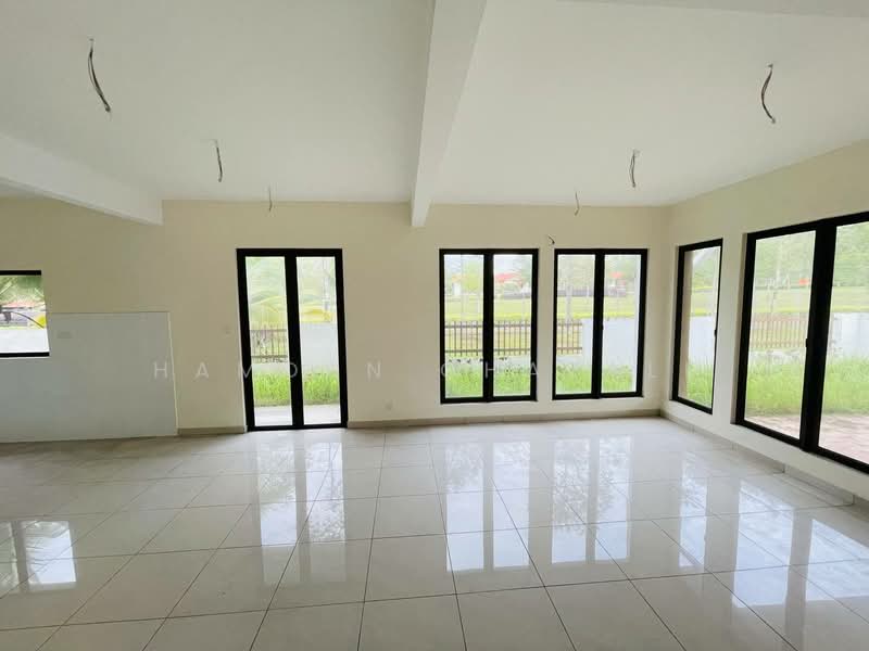 2-storey Terraced House for Sale in Kajang (Selangor) - Hamdan Ghazali - Living Room - PropertyGuru.com.my