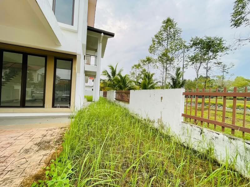 2-storey Terraced House for Sale in Kajang (Selangor) - Hamdan Ghazali - Exterior - PropertyGuru.com.my