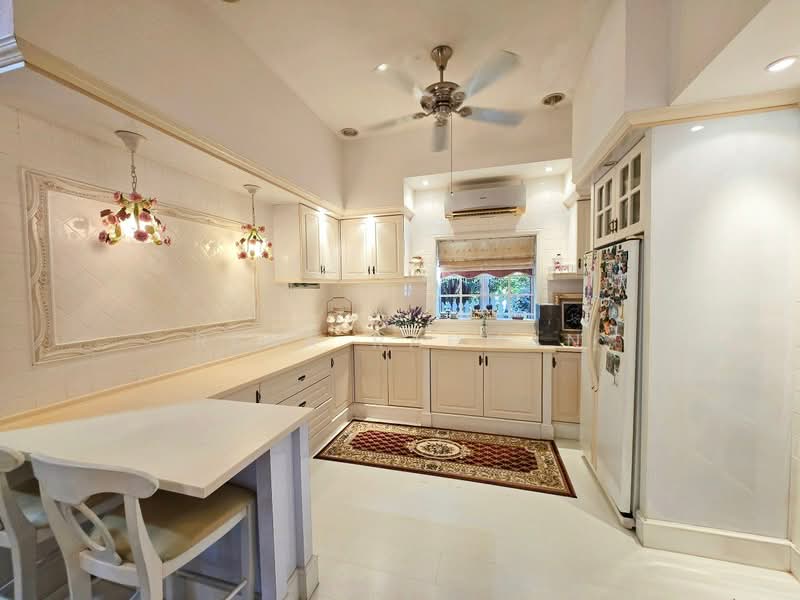 Bungalow House for Sale in Taman Rasah Kemayan (Rasah) - Rena Rahman - Kitchen - PropertyGuru.com.my