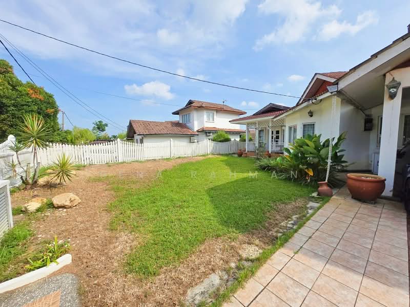 Bungalow House for Sale in Taman Rasah Kemayan (Rasah) - Rena Rahman - Exterior - PropertyGuru.com.my