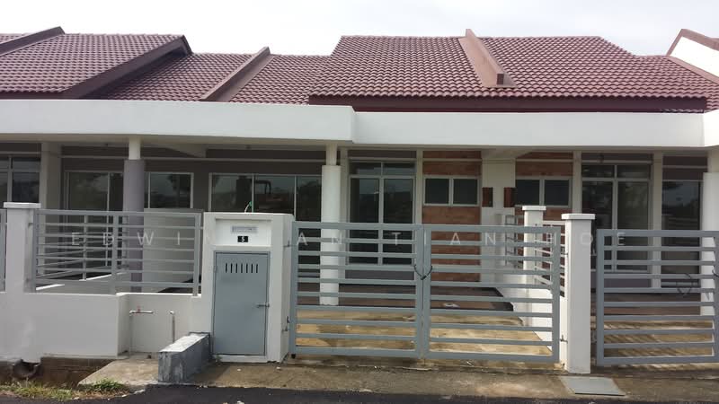 1-storey Terraced House for Rent in Bandar Putera 2 (Klang) - Edwin Tan Tian Hoe - Exterior - PropertyGuru.com.my