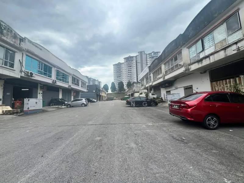 Terrace Factory for Sale in Taman Perindustrian Tago (Kepong) - Leo Ng - Exterior - PropertyGuru.com.my