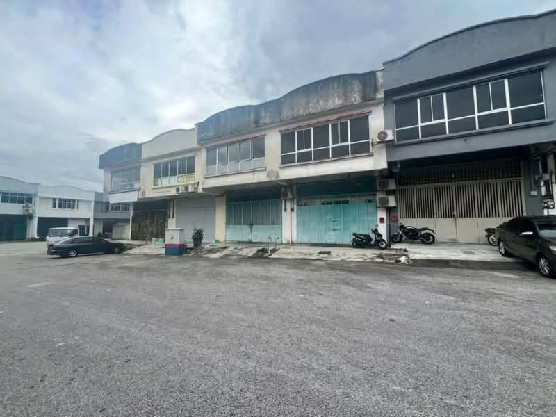 Terrace Factory for Sale in Taman Perindustrian Tago (Kepong) - Leo Ng - Exterior - PropertyGuru.com.my