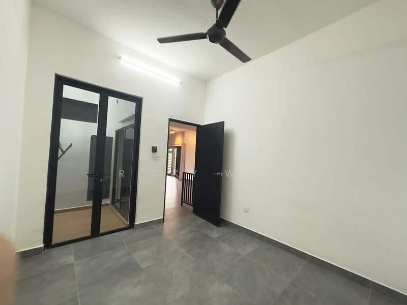 Rumah Kluster untuk Dijual di Taman Tropika (Kulai) - Ricky Woo - Interior - PropertyGuru.com.my