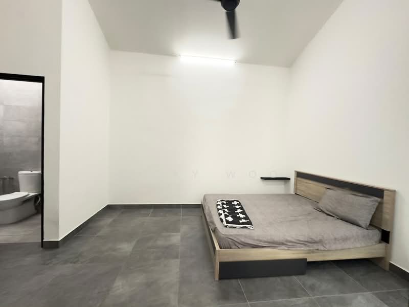 Rumah Kluster untuk Dijual di Taman Tropika (Kulai) - Ricky Woo - Bedroom - PropertyGuru.com.my