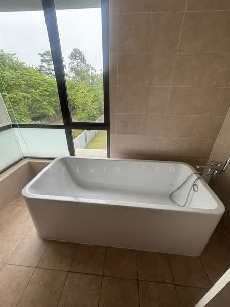 Rumah Banglo untuk Dijual di Kota Kemuning (Shah Alam) - Kelvin Tan - Bathroom - PropertyGuru.com.my