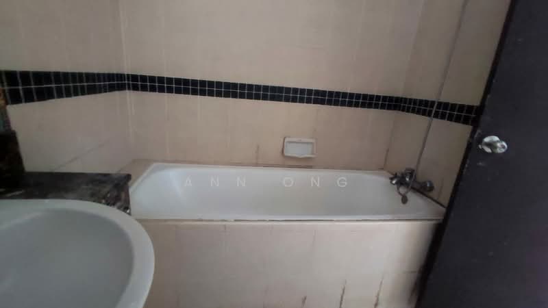 Kediaman Servis untuk Disewa di Seri Bukit Ceylon - Ann Ong - Bathroom - PropertyGuru.com.my