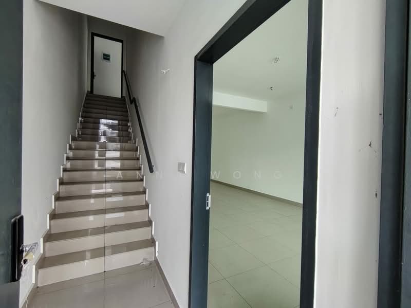 2-storey Terraced House for Sale in Taman Dato Onn (Johor Bahru) - Anna Wong - Entrance - PropertyGuru.com.my