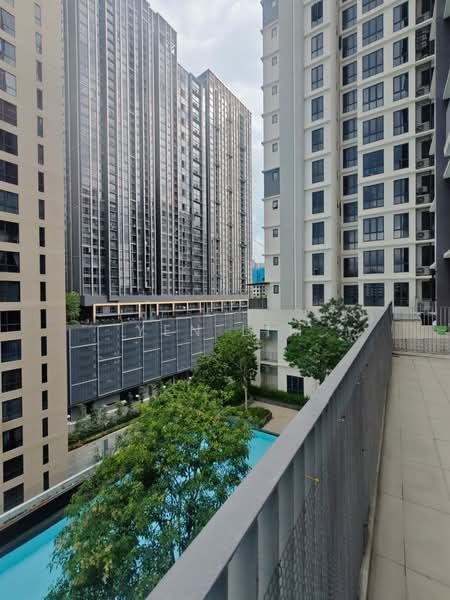 Service Residence for Rent at Serviced Residence @ Fera Residence @ The Quartz WM - Yen Lim - Exterior - PropertyGuru.com.my