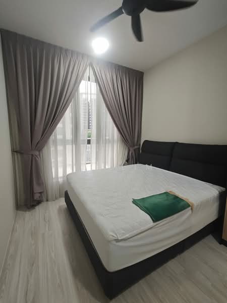 Service Residence for Rent at Serviced Residence @ Fera Residence @ The Quartz WM - Yen Lim - Bedroom - PropertyGuru.com.my