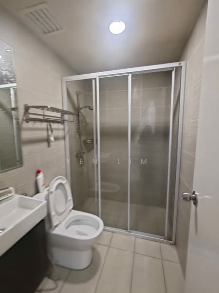 Service Residence for Rent at Serviced Residence @ Fera Residence @ The Quartz WM - Yen Lim - Bathroom - PropertyGuru.com.my