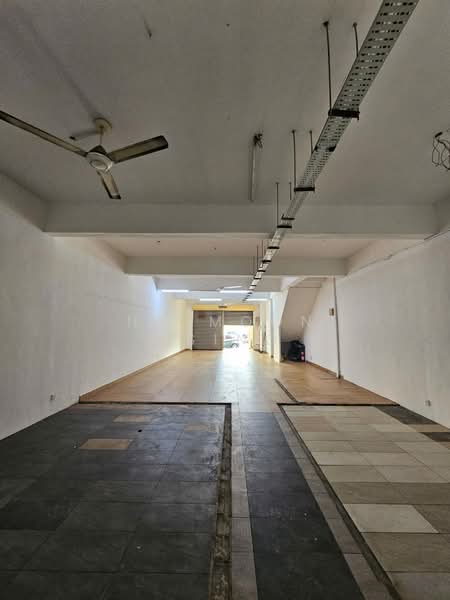 Shop for Rent in Bandar Sri Damansara (Selangor) - Ng Moon Tsing - Interior - PropertyGuru.com.my
