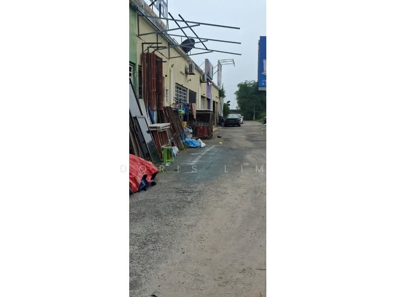 Shop for Sale in Taman Bayu Permai (Rawang) - Doris Lim - Exterior - PropertyGuru.com.my