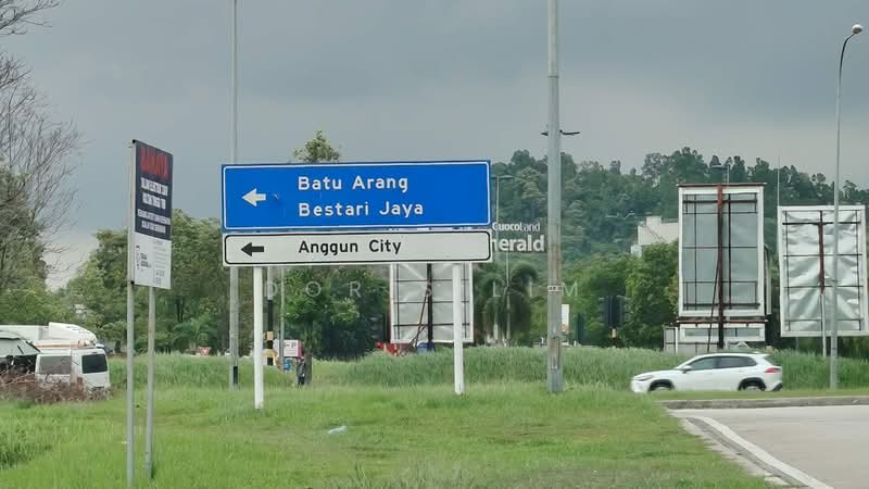 Shop for Sale in Taman Bayu Permai (Rawang) - Doris Lim - Exterior - PropertyGuru.com.my